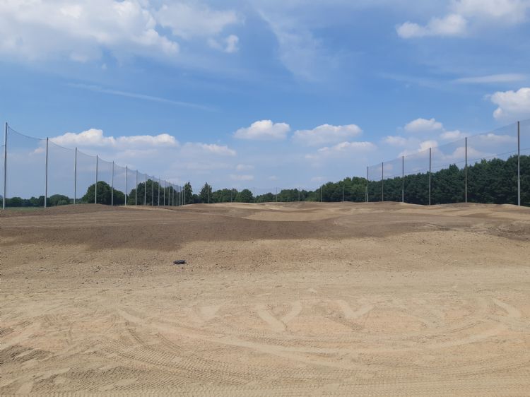 De nieuwe <i>short game range</i> is inmiddels ingezaaid. De nieuwe <i>short game range</i> is inmiddels ingezaaid.