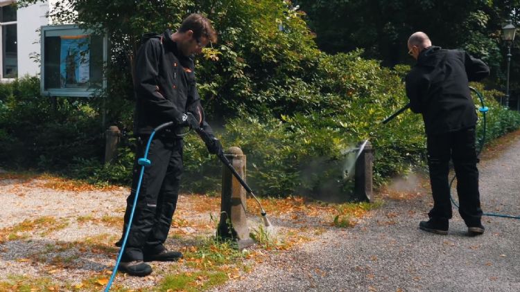 Archieffoto 2018: Het aantal chemievrije alternatieven om onkruid aan banden te leggen is de afgelopen jaren aanzienlijk toegenomen.