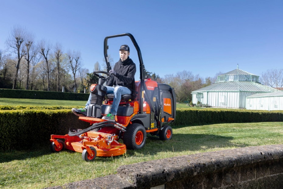 De compacte maar krachtige FC2-221, de nieuwste toevoeging aan de productlijn.